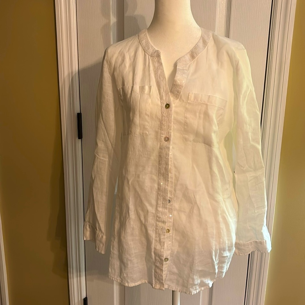 Chicos  women’s white button down shirt